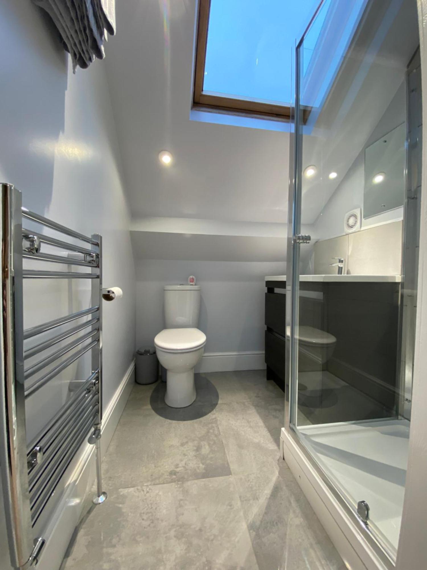 Private & Modern En-Suite Rooms Town Centre Self Check-In Barnsley Eksteriør bilde