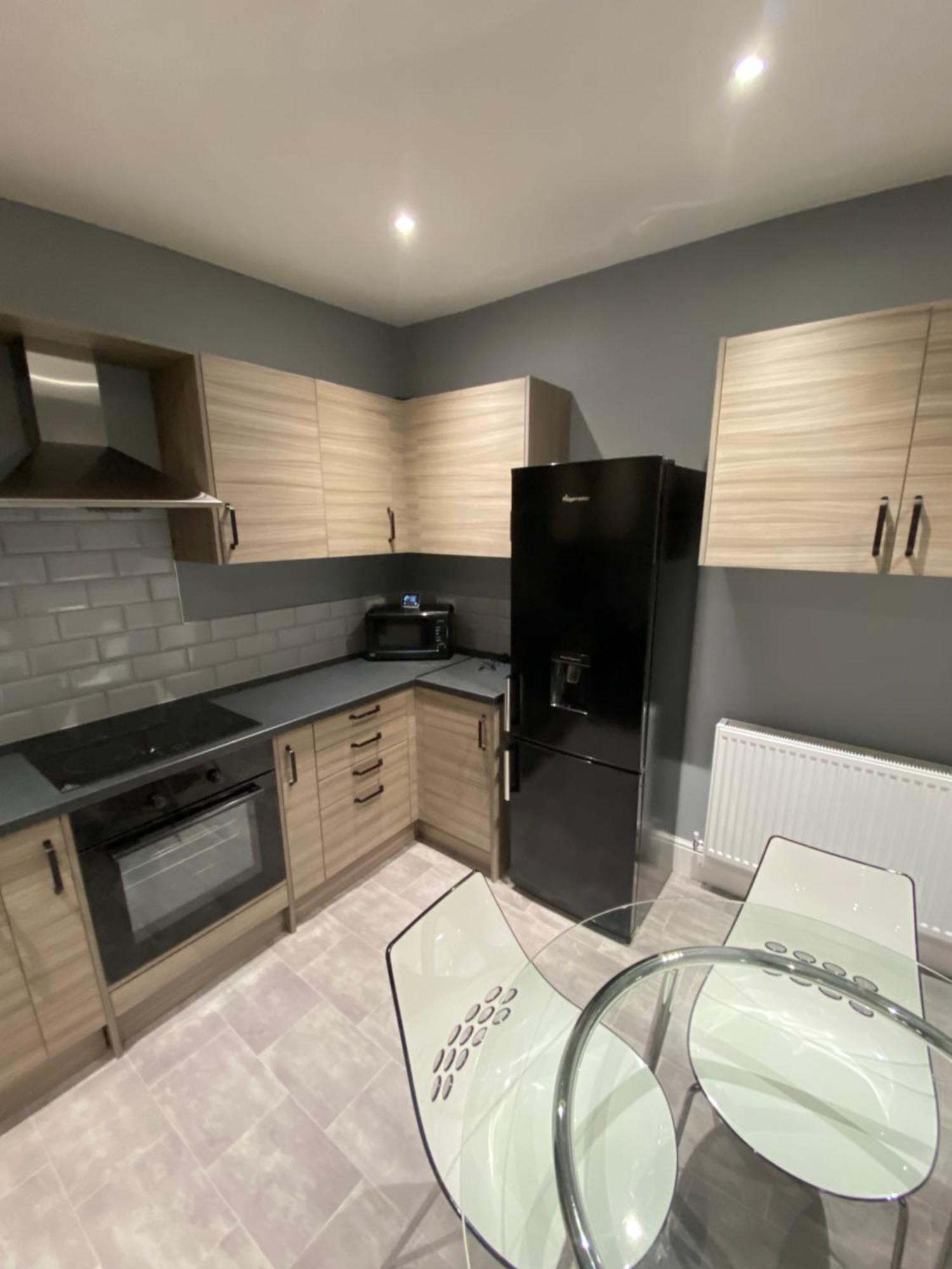 Private & Modern En-Suite Rooms Town Centre Self Check-In Barnsley Eksteriør bilde